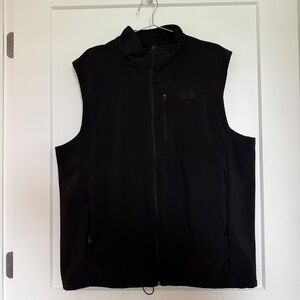 The North Face Men's Dark Vest